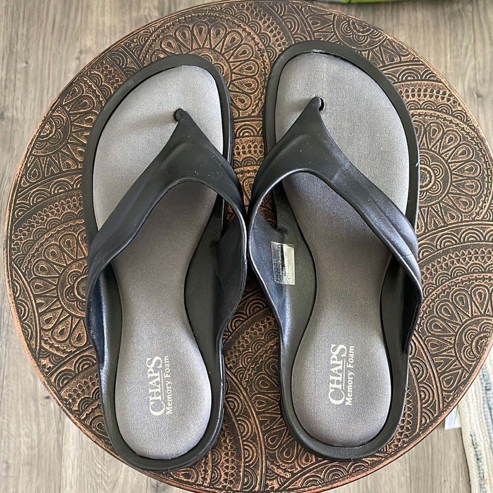 Chaps Memory Foam Flip Flops